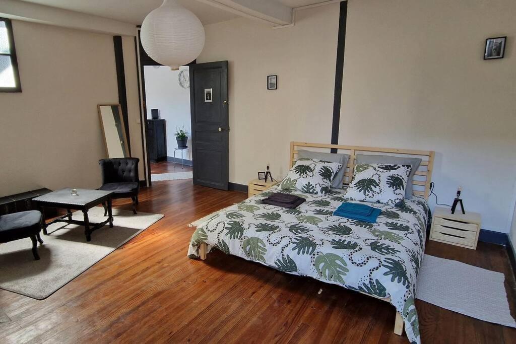 Chambre Dans Maison De Ville - 2 Personnes Oloron-Sainte-Marie Extérieur photo