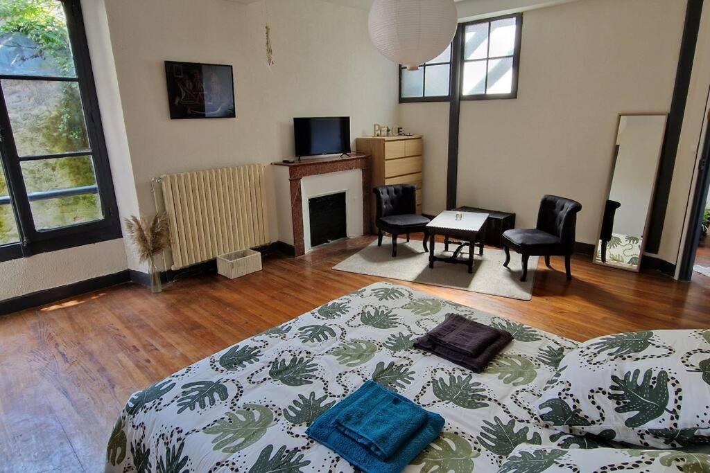 Chambre Dans Maison De Ville - 2 Personnes Oloron-Sainte-Marie Extérieur photo